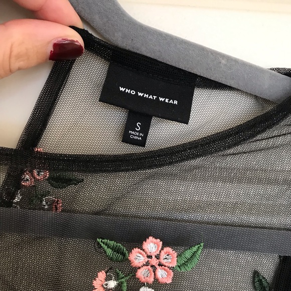 Black and floral sheer long sleeve top - Picture 2 of 3